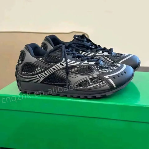 Product Fashion Sneakers for Men and Women New Designer High Quality Lighted Lace-Up Soft New Toe Style BV Running Shoes
