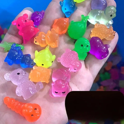 Glow-in-the-Dark Mini Resin Animals – Fairy Garden Blind Bag Gift