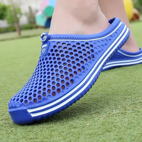 Men's Pool Sandals – Slip-On Garden Clogs & Water Shoes for Men & Women