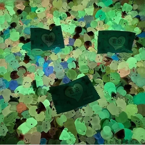 Glow-in-the-Dark Mini Resin Animals – Fairy Garden Blind Bag Gift