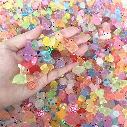 Glow-in-the-Dark Mini Resin Animals – Fairy Garden Blind Bag Gift